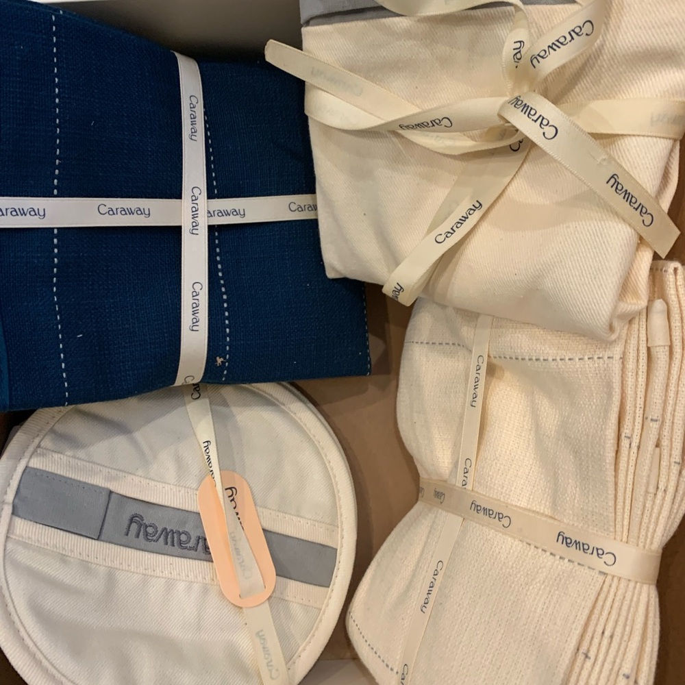 Caraway Kitchen Linen Set in Blue and Cream